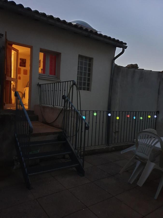 Appartement Terrasse - Hypercentre Avignon Buitenkant foto