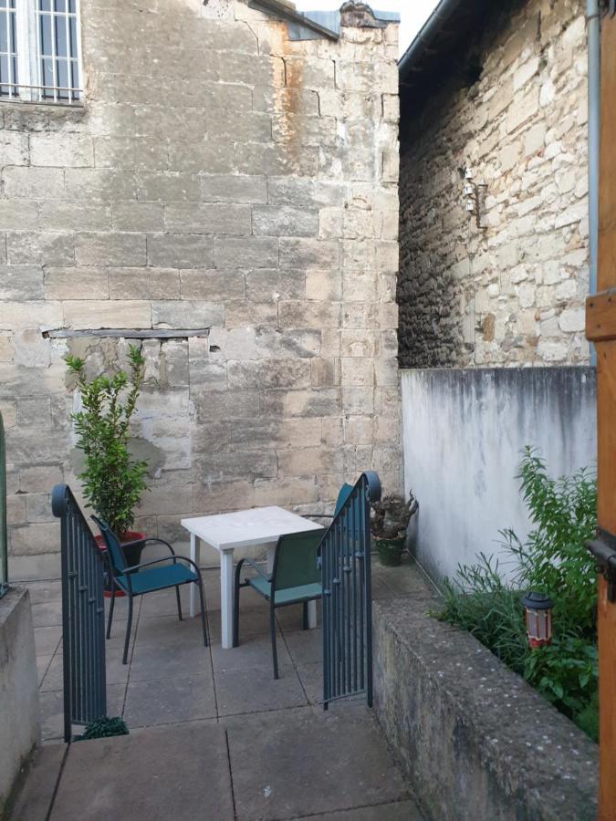 Appartement Terrasse - Hypercentre Avignon Buitenkant foto