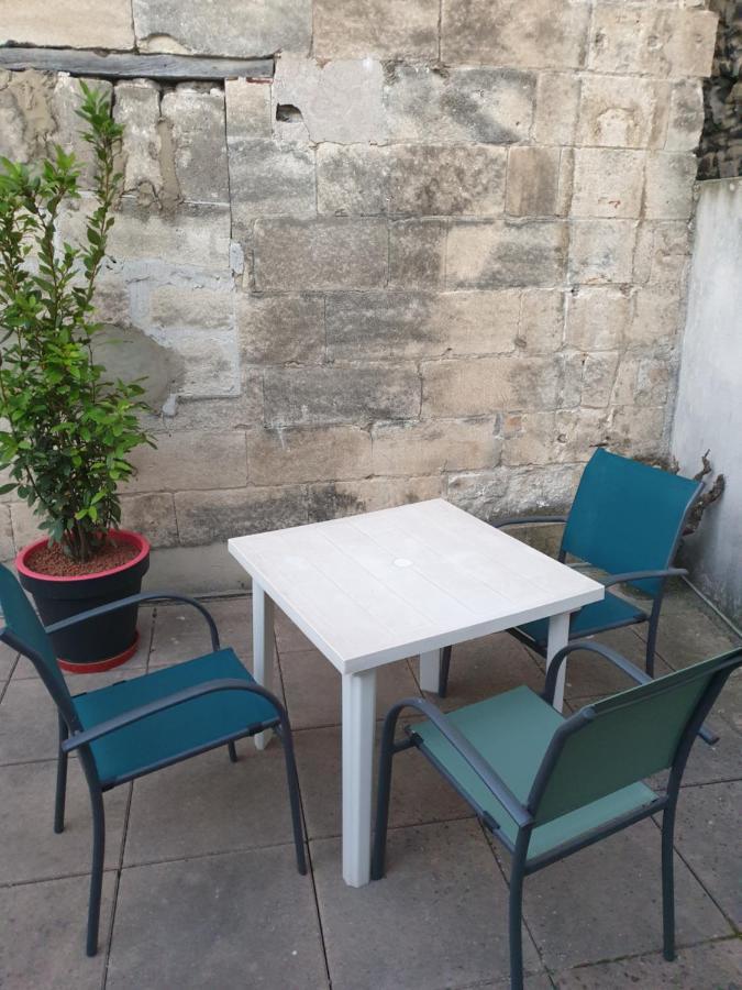 Appartement Terrasse - Hypercentre Avignon Buitenkant foto