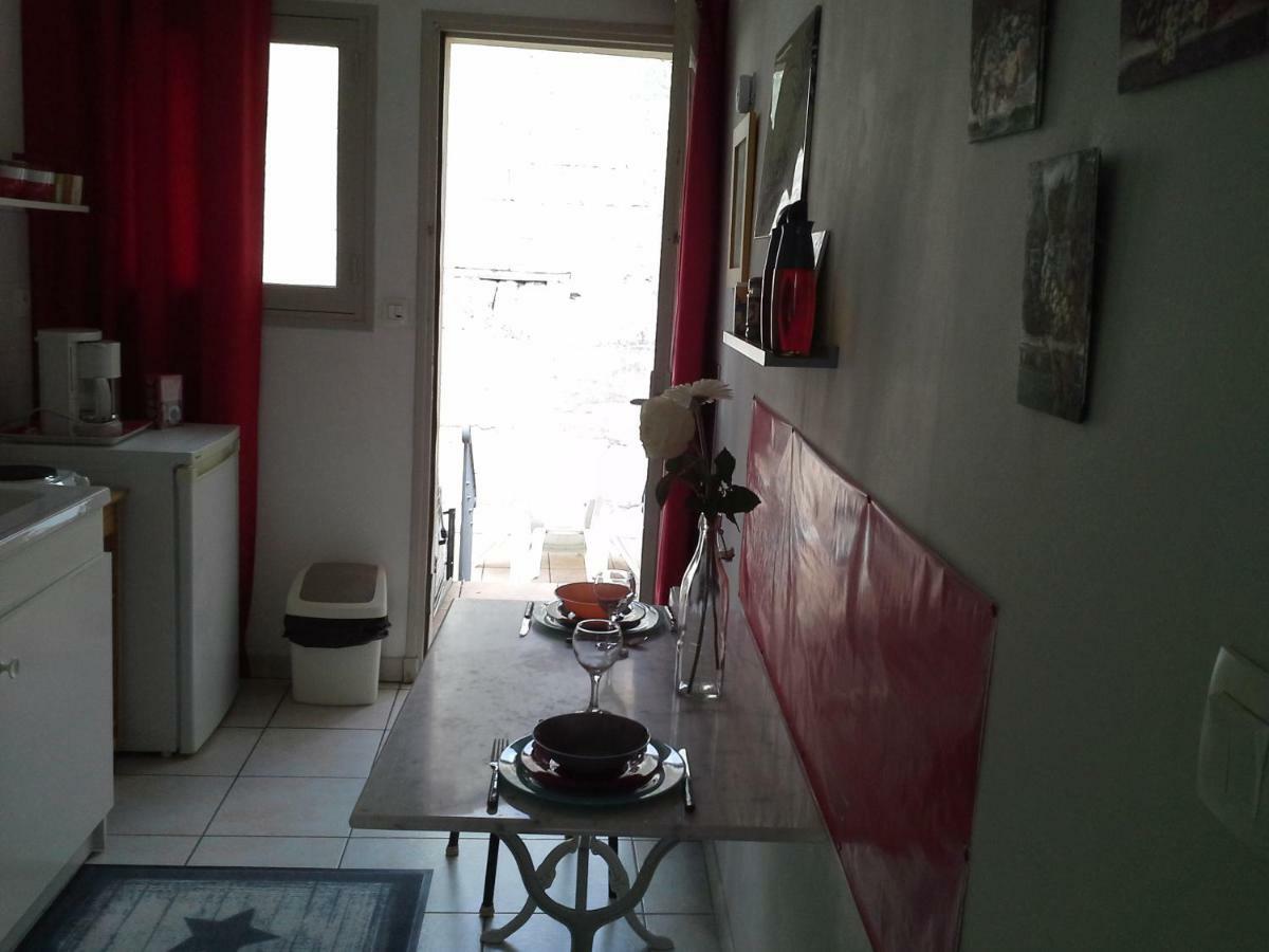 Appartement Terrasse - Hypercentre Avignon Buitenkant foto
