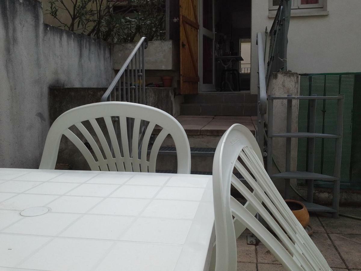 Appartement Terrasse - Hypercentre Avignon Buitenkant foto